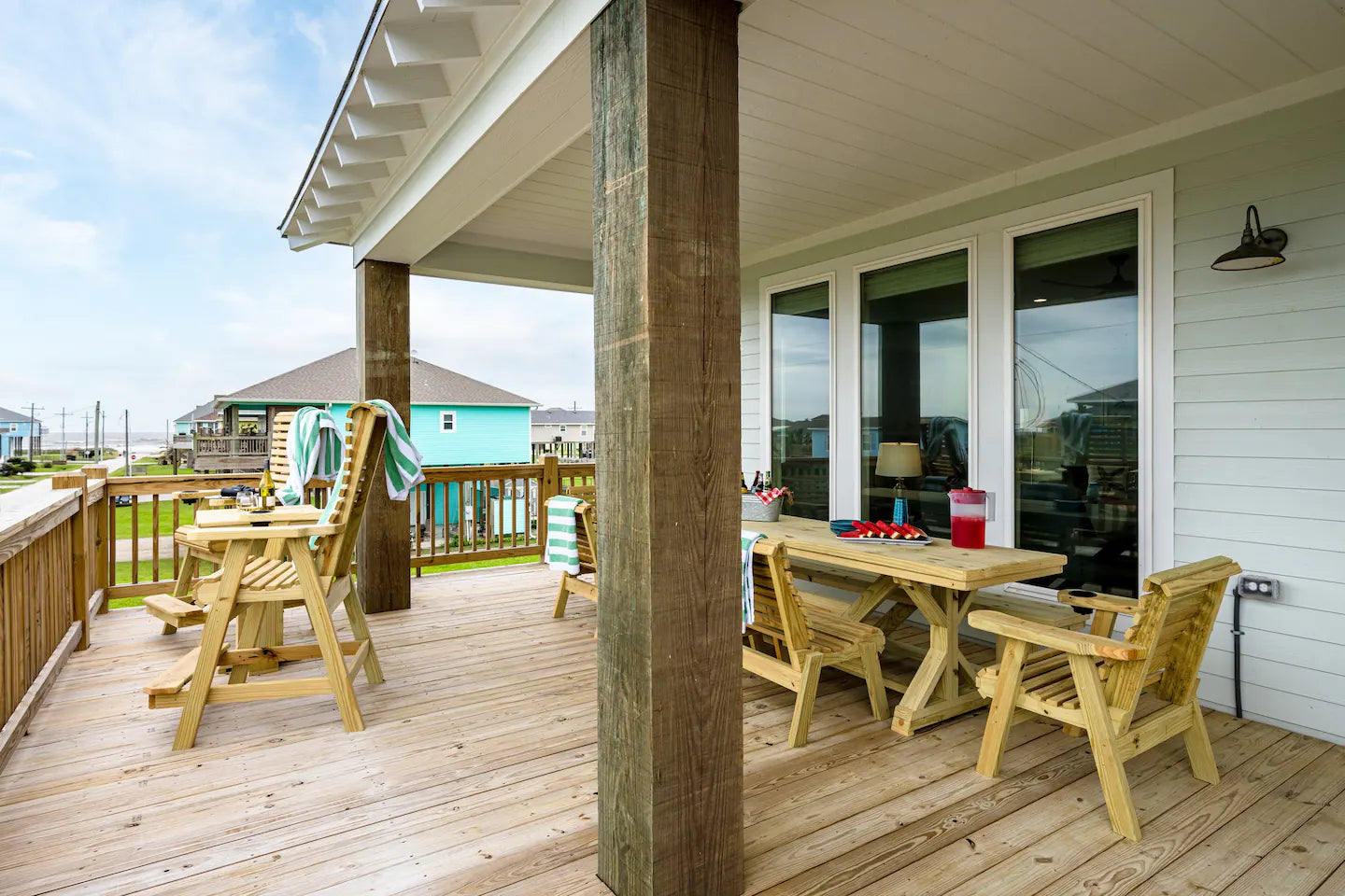 Sleeps 24 | Walk to Beach | Game Room & Tiki Bar