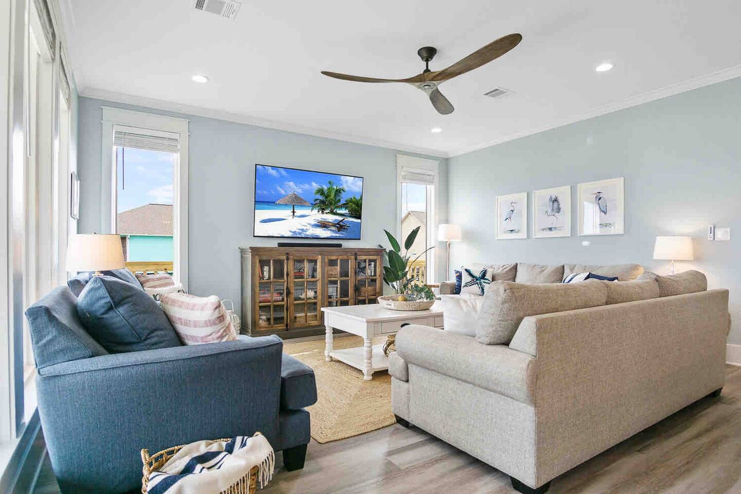 Sleeps 24 | Walk to Beach | Game Room & Tiki Bar