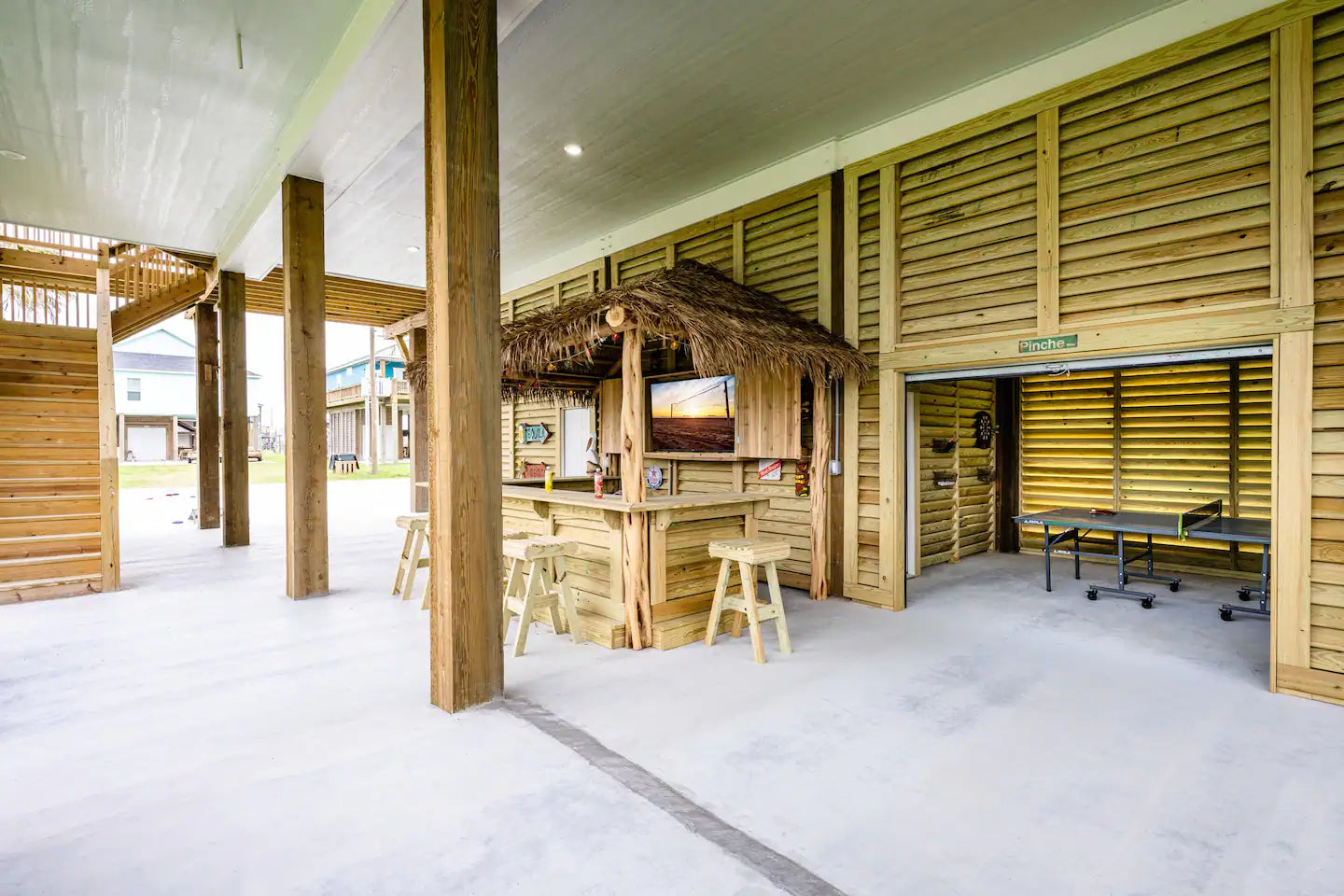 Sleeps 24 | Walk to Beach | Game Room & Tiki Bar