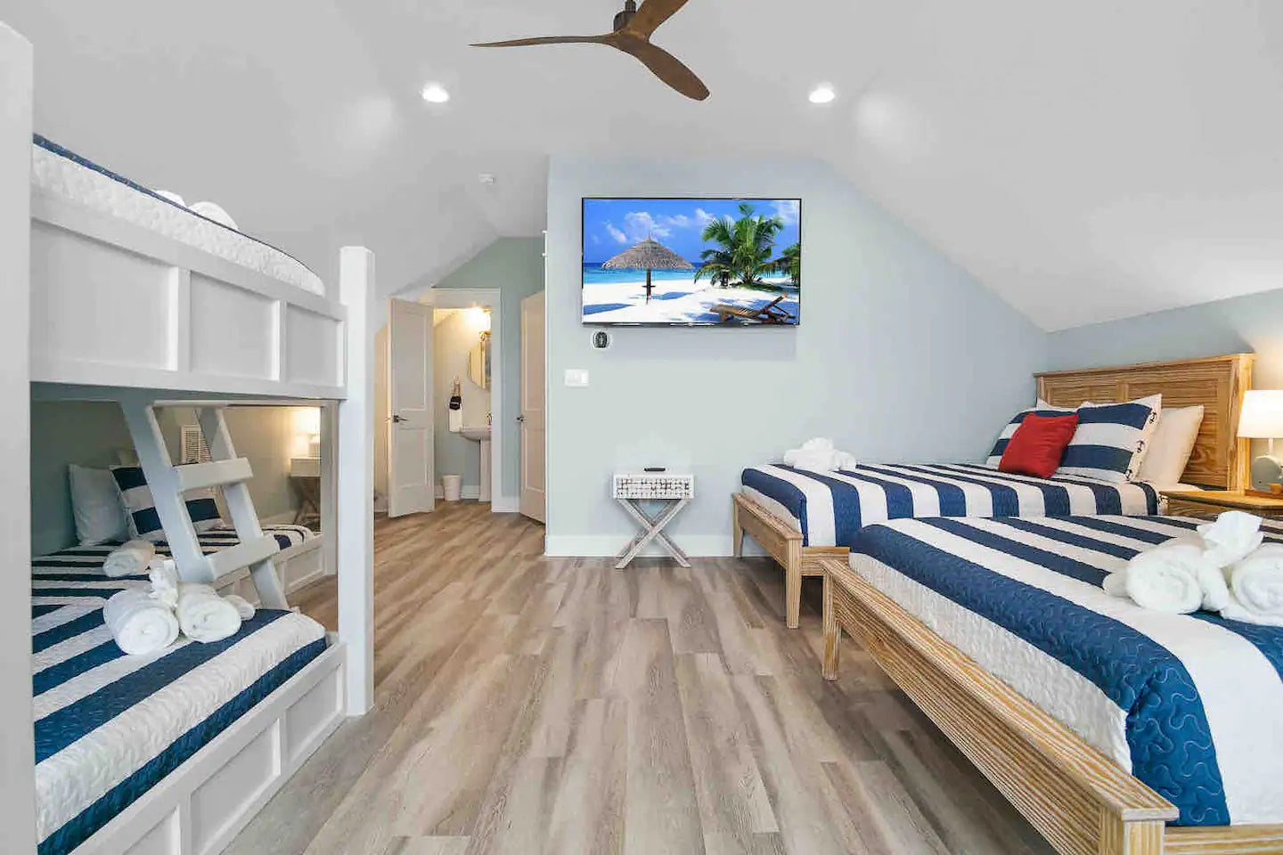 Sleeps 24 | Walk to Beach | Game Room & Tiki Bar