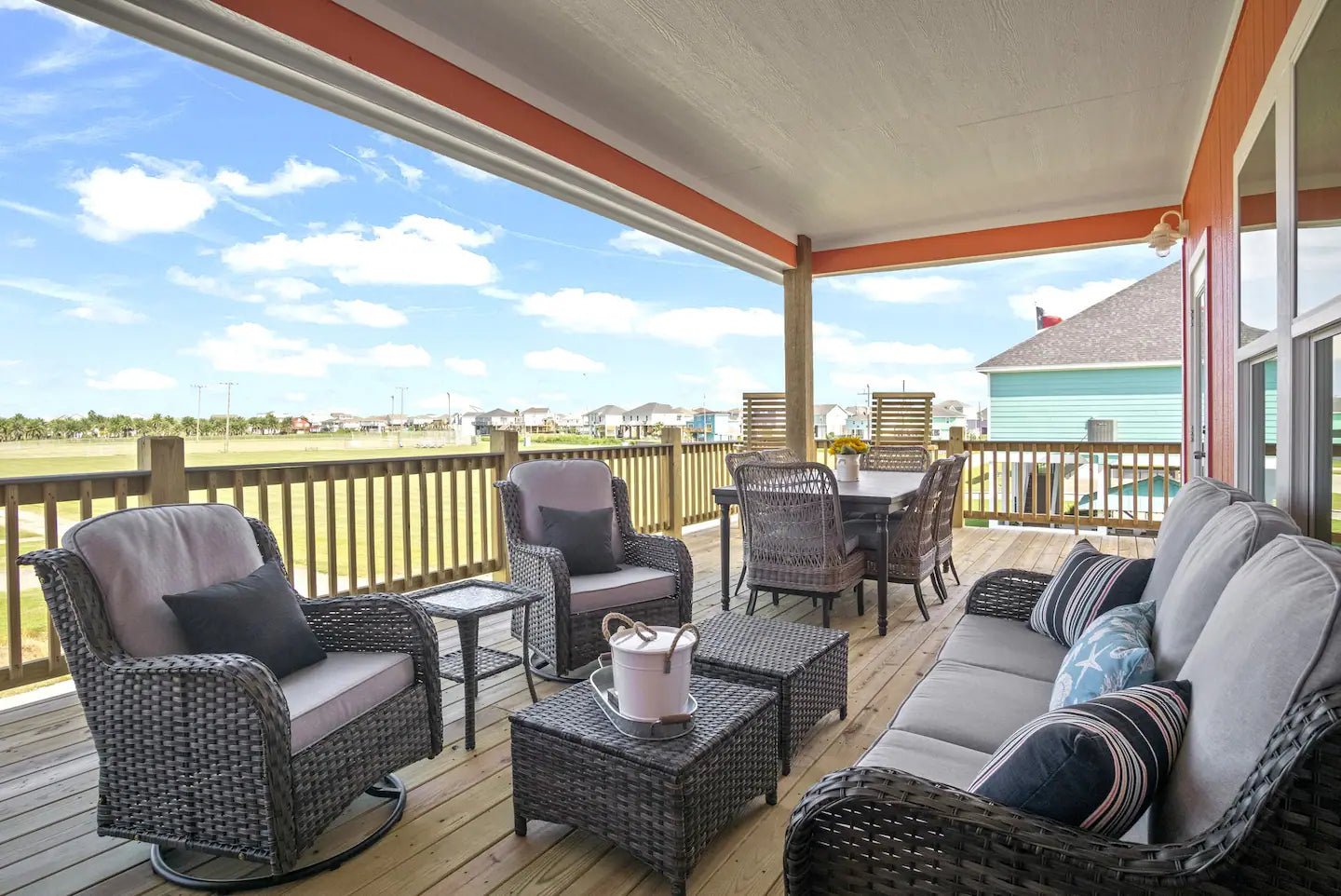 Sleeps 20 | Walk to the Beach | Great for Families